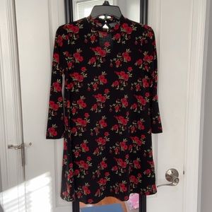 SMALL Forever 21 Black/Red Floral Tunic Dress